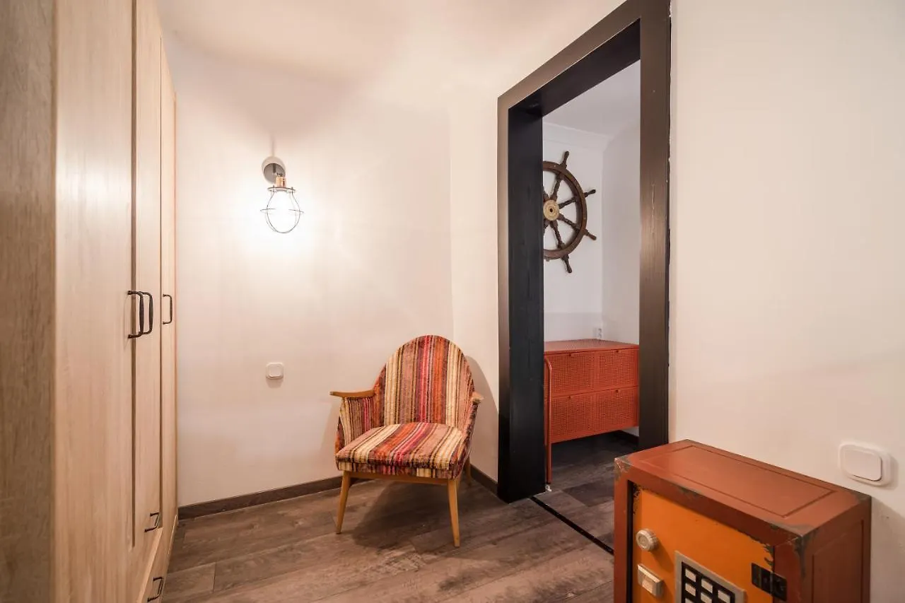 Megszunt-Bohemic Style Apartment With Jacuzzi & Terrace Budapest