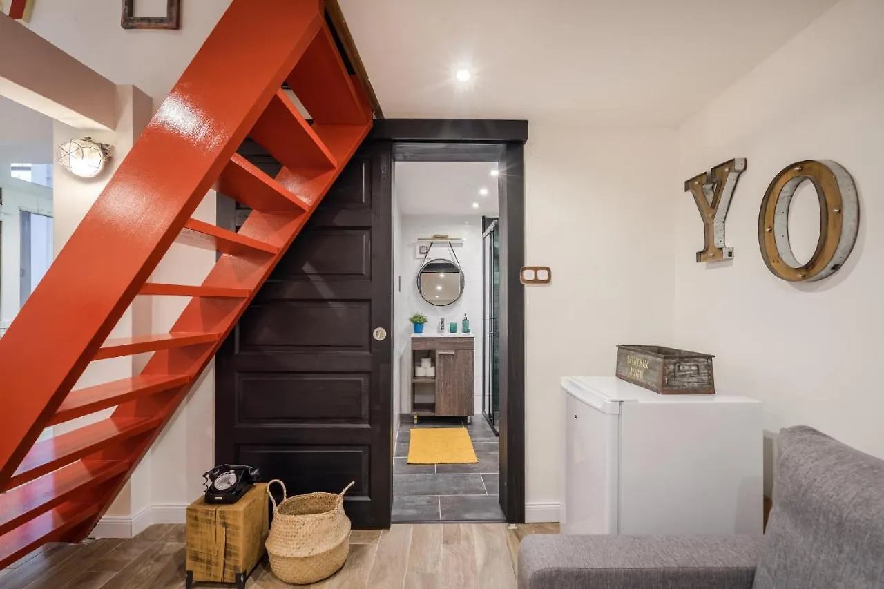 Megszunt-Bohemic Style Apartment With Jacuzzi & Terrace Budapest 0*,  Hungary